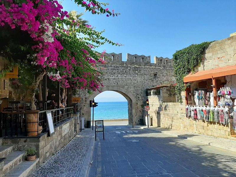 Ανοδικά έκλεισε η σεζόν στον τουρισμό για τα νησία του Ν. Αιγαίου 